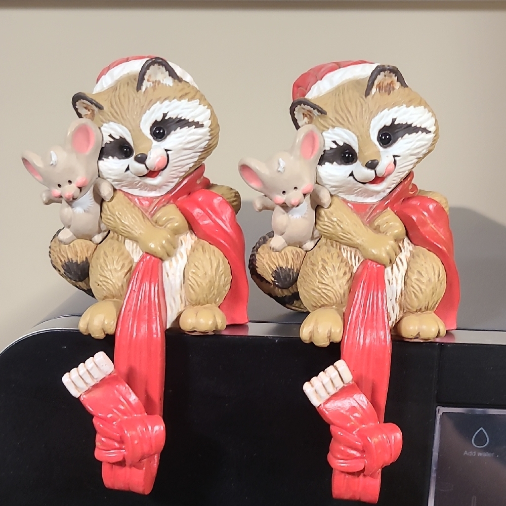 Vintage 1982 Hallmark Resin Raccoon Stocking Hanger Holder Set of 2 Christmas